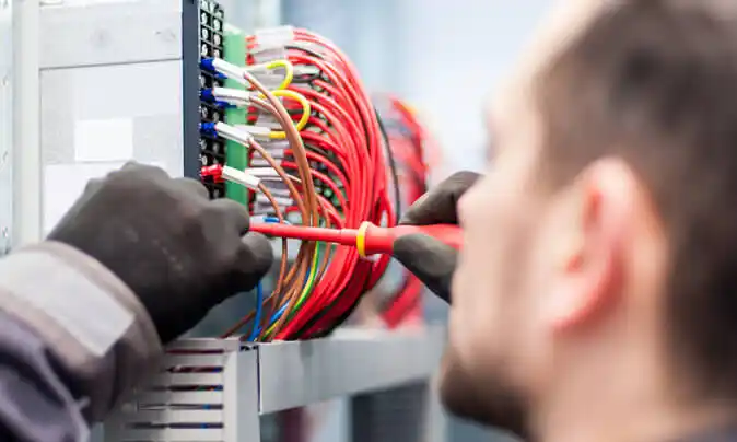 electrician Higginsville
